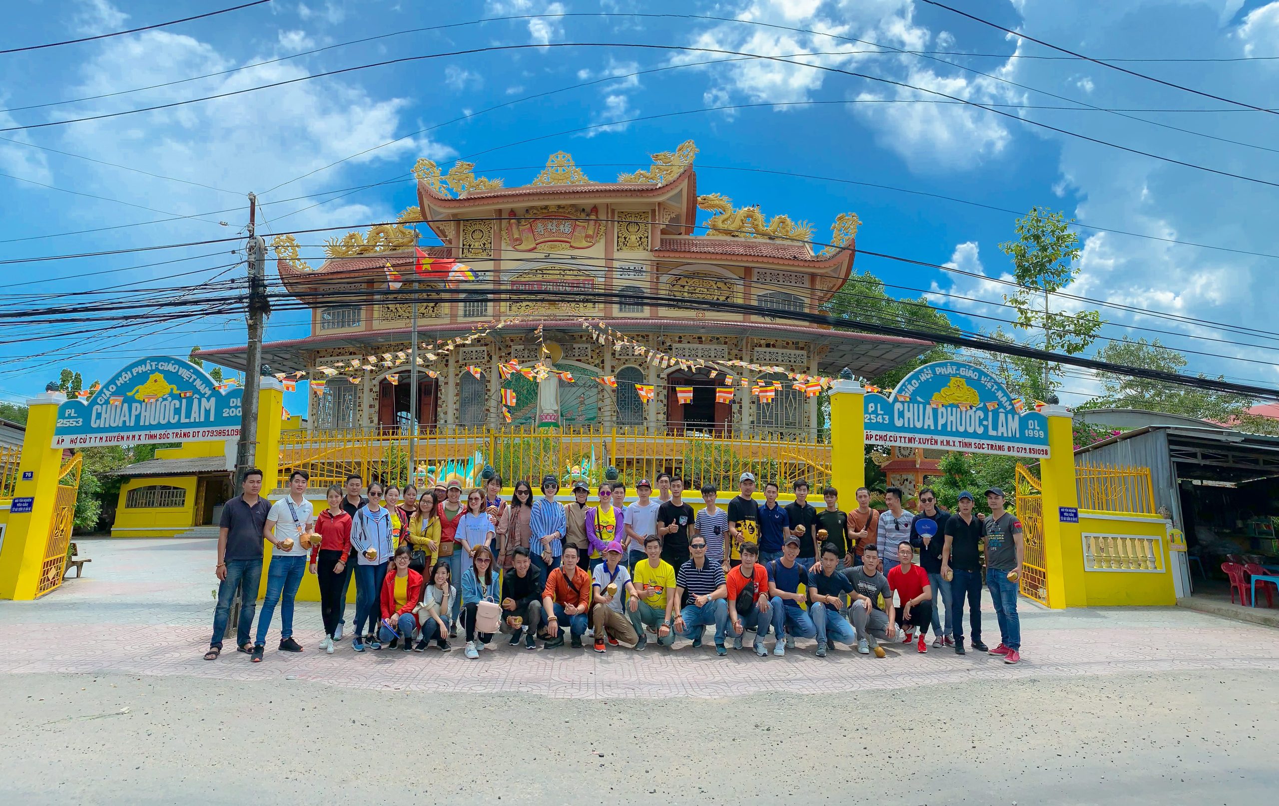 Hoạt động từ thiện